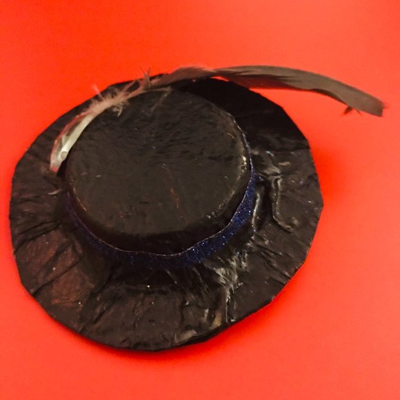 Fed Hat Pin/Brooch/Pendant - Picture 8 of 16